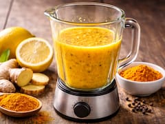 Mezclar cúrcuma, pimienta, jengibre y limón: para qué sirve y por qué lo recomiendan