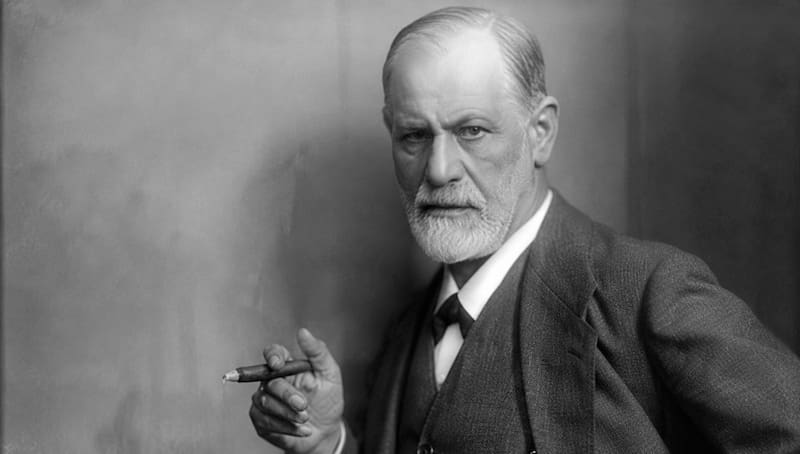 Sigmund Freud explicó qué ocurre cuando una persona reprime sus emociones y por qué pueden reaparecer más adelante