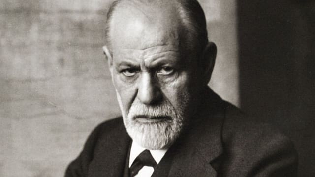 Sigmund Freud, psicoanalista: “No hay necesidad en la infancia tan fuerte como la protección de un padre”