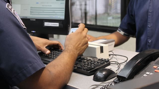 Sin visa ni pasaporte | España permitirá el ingreso automático a quienes presenten este documento en frontera