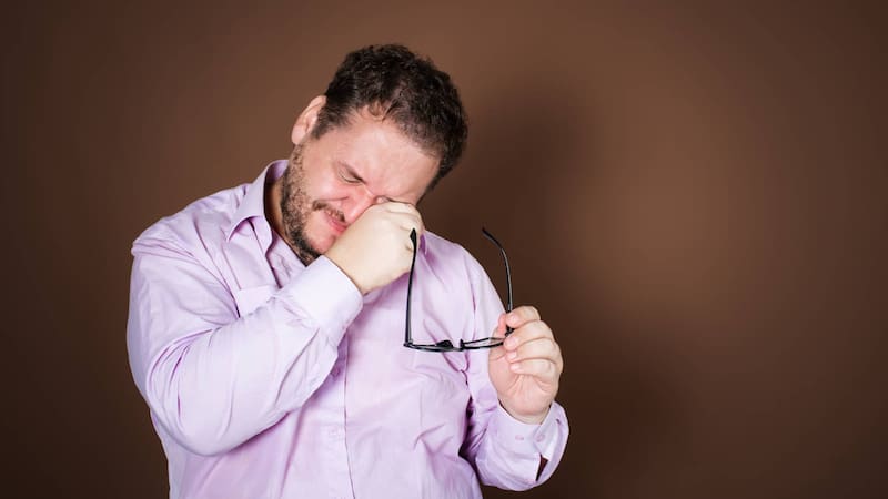 Es una condición médica real y se llama Síndrome de Bogorad.