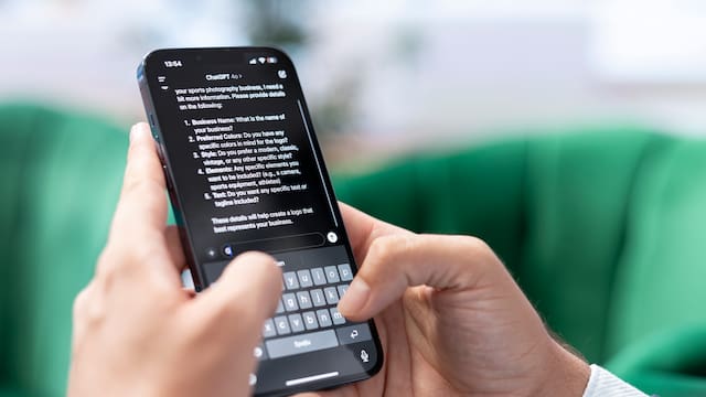 Nueva guía de recomendaciones del Gobierno catalán: desaconseja los smartphones y las redes sociales antes de los 16 años