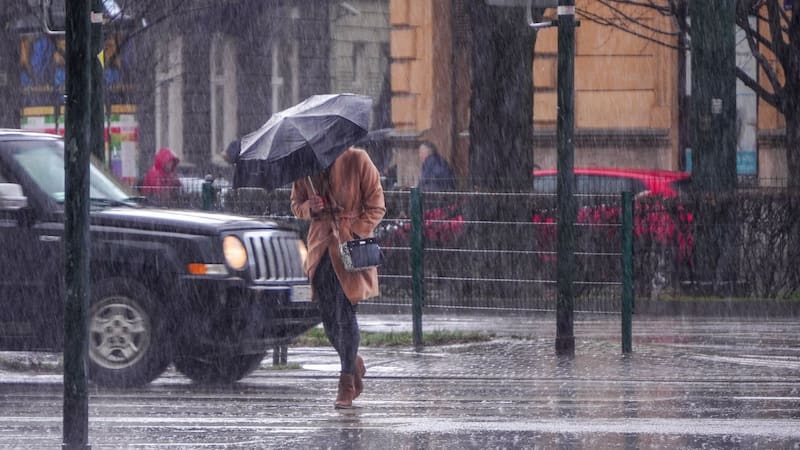 SMN informó lluvias, posible caída de granizo y fuertes vientos por frente frío 44 en México
