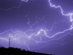 Llega un diluvio histórico con un frente de aire helado: se espera una fuerte tormenta negra y habrá mucho frío toda la semana