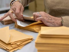 Es oficial | El Gobierno lanzará una nueva credencial para votar con QR y foto a color para evitar fraude electoral