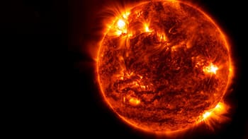 El descubrimiento del siglo: confirman qué hay en el interior del Sol y el hallazgo preocupa al mundo