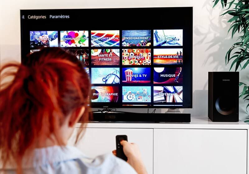 El tamaño ideal de tu televisor: cómo calcular cuántas pulgadas que debe tener un nuevo Smart TV (foto: archivo).