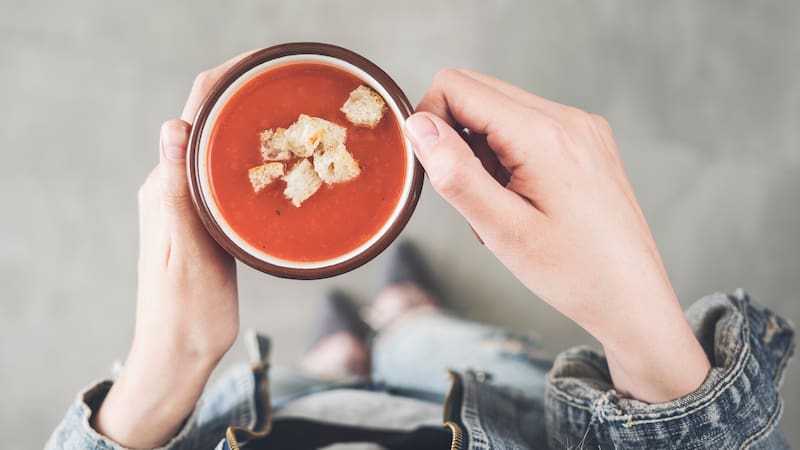 Se retiraron aproximadamente 3.240 kits de sopa de tomate Marketside de 14 onzas, de aproximadamente 397 gramos, que fueron distribuidos exclusivamente en tiendas Walmart de 29 estados entre el 30 de junio y el 7 de julio.