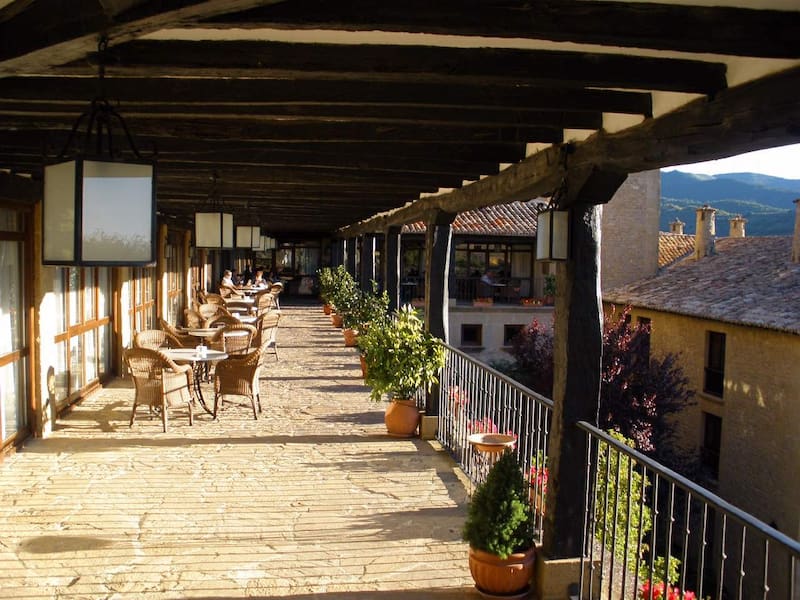 Sos del Rey Católico fue lugar de origen de un rey y escenario de famosas películas.