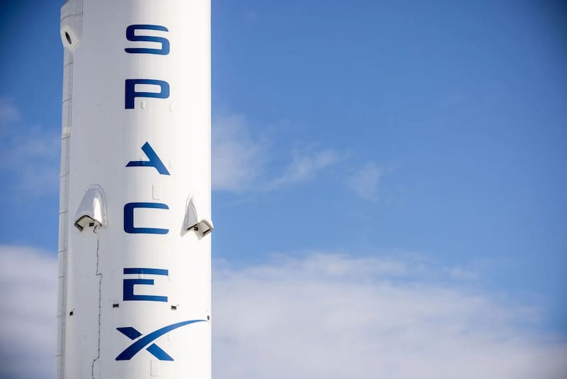 La gigantesca salida a bolsa de SpaceX el viernes podría hundir aún más el precio del oro.