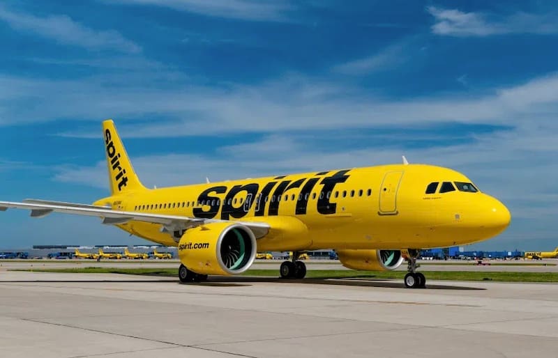 Spirit Airlines suspendió todos sus vuelos y dejó de operar de forma inmediata, generando incertidumbre entre viajeros y trabajadores. Imagen: Spirit Airlines.