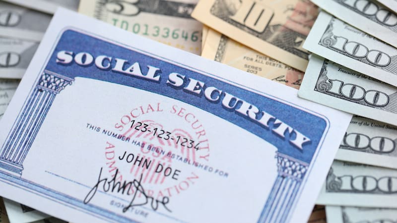 Solo se puede solicitar en determinados casos y SSA los detalla en su página web oficial.