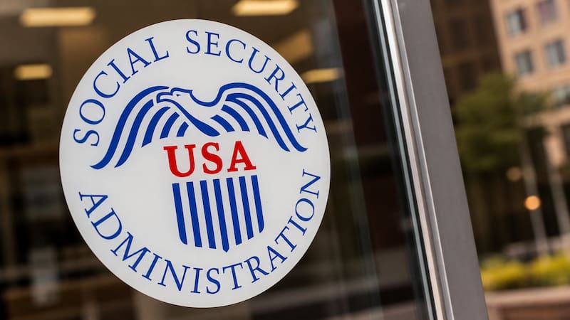 Si una persona considera que su Número de Seguro Social fue robado y su identidad comprometida, debe realizar la denuncia ante la FTC. El procedimiento se inicia desde IdentifyTheft.gov