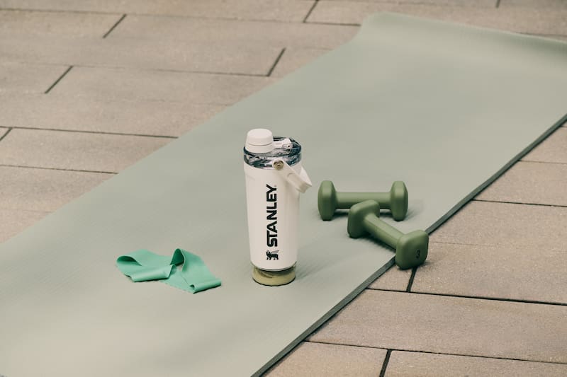 RETOUCHING AND POST PRODUCTION BY CAMPFIRE LLC
https://www.campfirecreative.studio