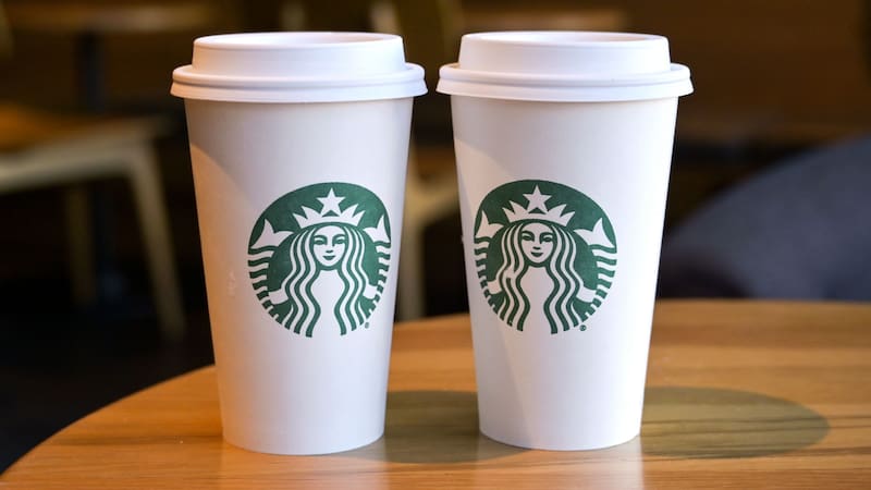 Starbucks: una de las marcas insignia que opera Alsea.