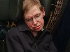 Stephen Hawking, científico y físico: “No es necesario invocar a Dios para encender la mecha y darle inicio al Universo”