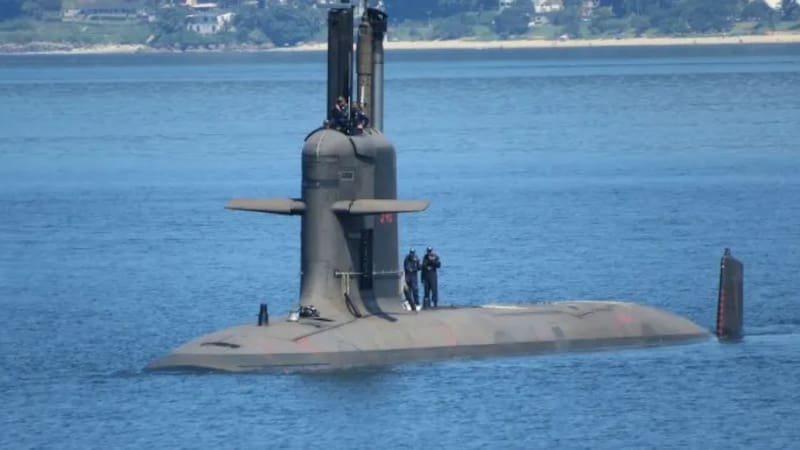 La Armada incorporaría el mismo buque que adquirió Brasil para modernizar su propia flota.