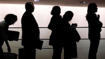 El paro se dispara y vuelve a superar el 10% tras sumar 231.500 desempleados en el peor inicio de año desde 2013