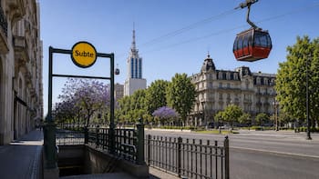 La ciudad que busca sumar subtes, teleféricos y trenes urbanos al transporte público: está a 50 kilómetros de Buenos Aires