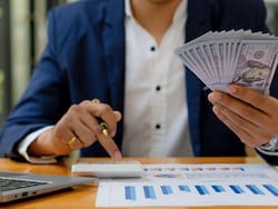 Los nuevos “reyes” del mercado laboral: los tres perfiles que desplazaron al CFO