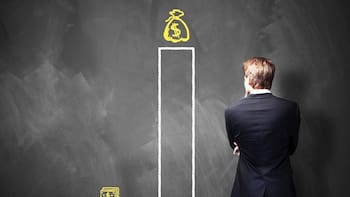 ¿Por qué las empresas que solo compiten por salario pierden a su mejor talento y cuáles son los no negociables de los perfiles más buscados?