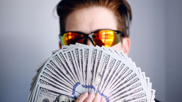 La riqueza oculta de los súper ricos del mundo ya supera al patrimonio de 4,100 millones de personas: Oxfam