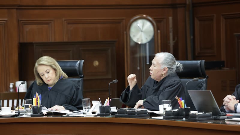 Suprema Corte falla a favor de las madres en México