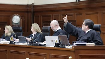 Confirmado y oficial | El máximo tribunal emitió un fallo que cambiará el apellido de todos los mexicanos: podrán incluir guiones, preposiciones o una “y”
