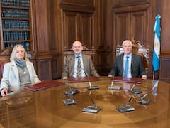 El kicillofismo baraja una fecha para postular a la Corte y suena un cristinista como candidato