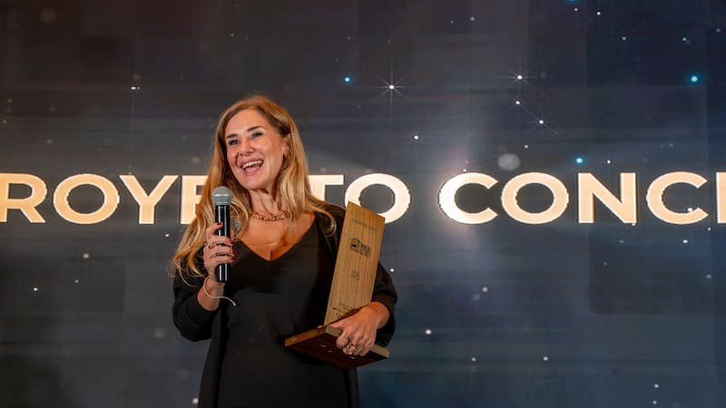 Tamara Goldfarb recibió el premio a la Conceptualización de un Proyecto en Expo Real Estate 2026.jpg