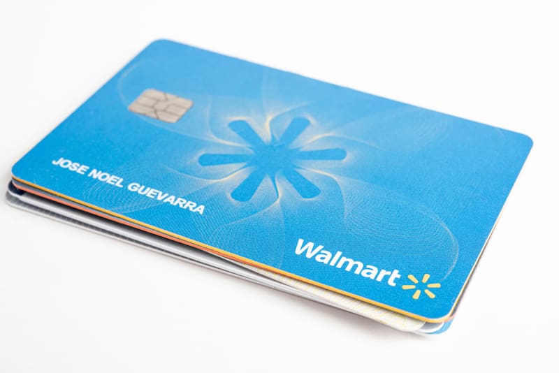 El nuevo plástico promete beneficios inmediatos, incluyendo bonificaciones, cuotas sin interés y un esquema sin anualidad.