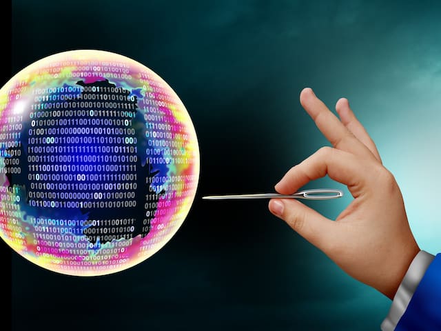 Del “apocalipsis tecnológico” a los CEO que exigen regular la IA | Ocho ideas para entender la preocupación global y quién tiene razón