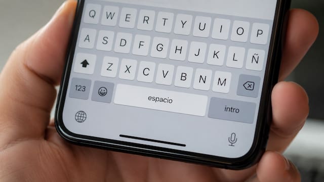Mantener presionada la barra espaciadora del teclado por 15 segundos: para qué sirve y cuándo conviene hacerlo
