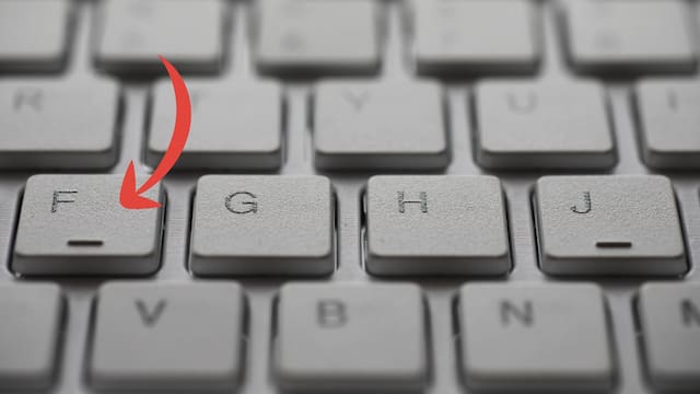 Qué significan las rayas o puntos de las letras F y J de los teclados y para qué sirven