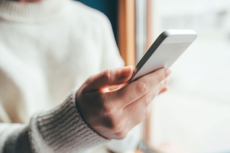 Los ingresos por telefonía móvil crecieron un 6,7% en términos reales durante el segundo trimestre