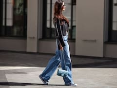 Los jeans anchos pasaron de moda y llega una nueva tendencia en pantalones para el invierno