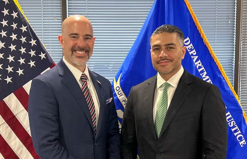 Terrance Cole (DEA) y Omar García Harfuch