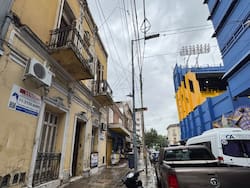 Sale a la venta uno de los terrenos más buscados, frente a la Bombonera