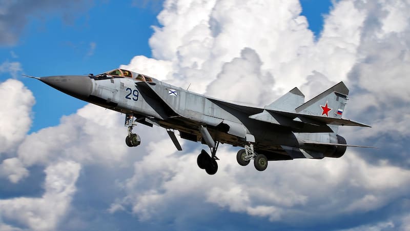 Tiembla el mundo: este poderoso ejército se prepara para la guerra y desplegó los aviones de ataque más letales con misiles hipersónicos
Fuente: Shutterstock