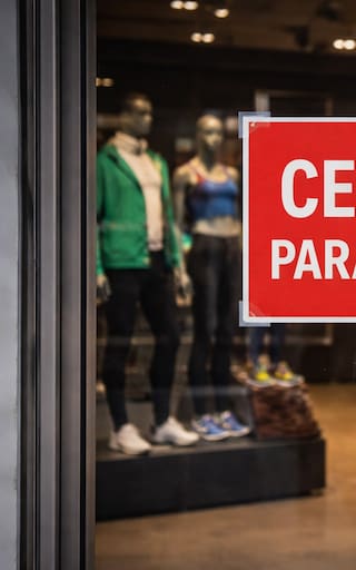 Se despide esta famosa tienda de ropa deportiva: cerró más de 120 sedes y liquidó una de las marcas más reconocidas