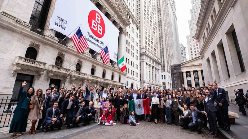 Tiendas 3B en el NYSE.