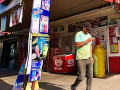 Jugosa política fiscal | Se dispara casi 20% recaudación del IEPS por aumento a impuestos en refrescos y cigarros