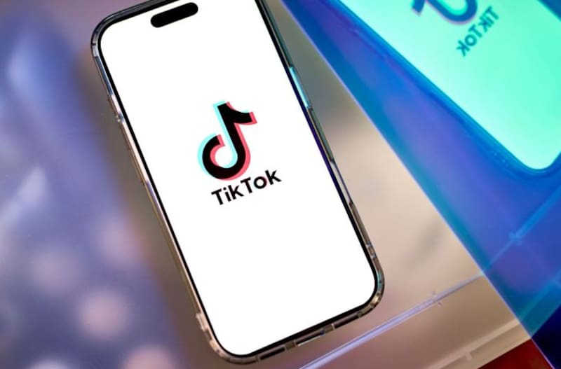 TikTok abre línea de crédito exclusiva para usuarios especiales de hasta 30 mil pesos.