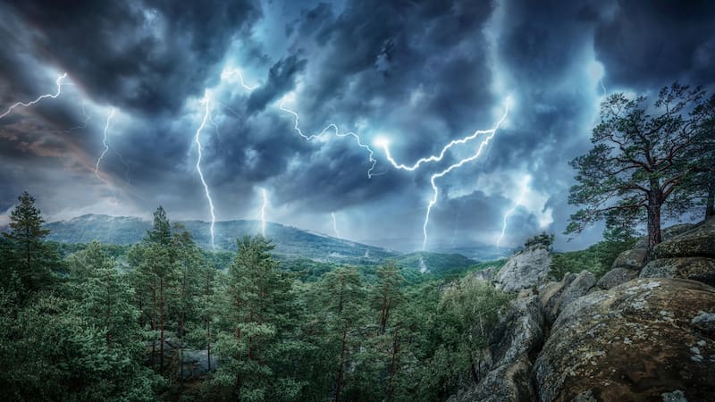 Se viene la tormenta del siglo: dos países latinos estarán cubiertos por lluvias, granizo e inundaciones.