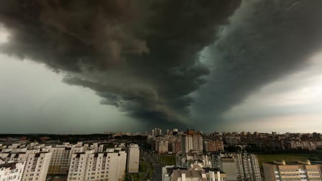 Se adelanta la tormenta negra en todo el país: habrá 72 horas de lluvias intensas y terribles ráfagas de viento