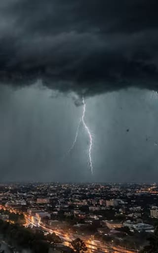 Llega la lluvia negra más intensa de febrero: habrá fuertes ráfagas de viento y posible caída de granizo en estas zonas