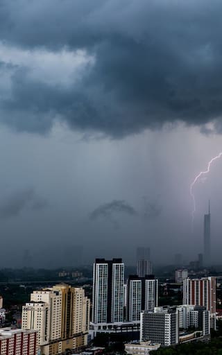 Este jueves 1 de octubre habrá tormentas de variada intensidad en Colombia: estas son las ciudades donde se esperan lluvias y actividad eléctrica