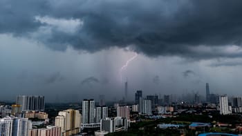 El Servicio Meteorológico Nacional actualizó a naranja el alerta por tormentas fuertes