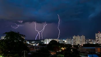 Lluvias fuertes y tormentas eléctricas afectarán gran parte del país este fin de semana: los municipios bajo alerta