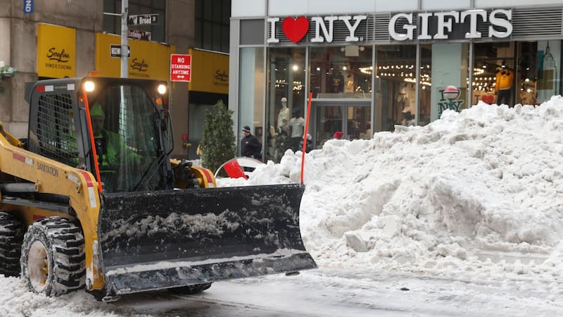 Tras varios días de avance sostenido, la tormenta comienza a desplazarse hacia el Atlántico. Fuente: Reuters